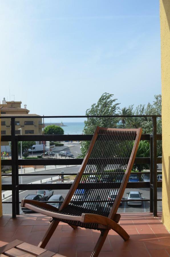 Peñíscola Primera Linea En Playa Sur. Plaza Constitucion מראה חיצוני תמונה