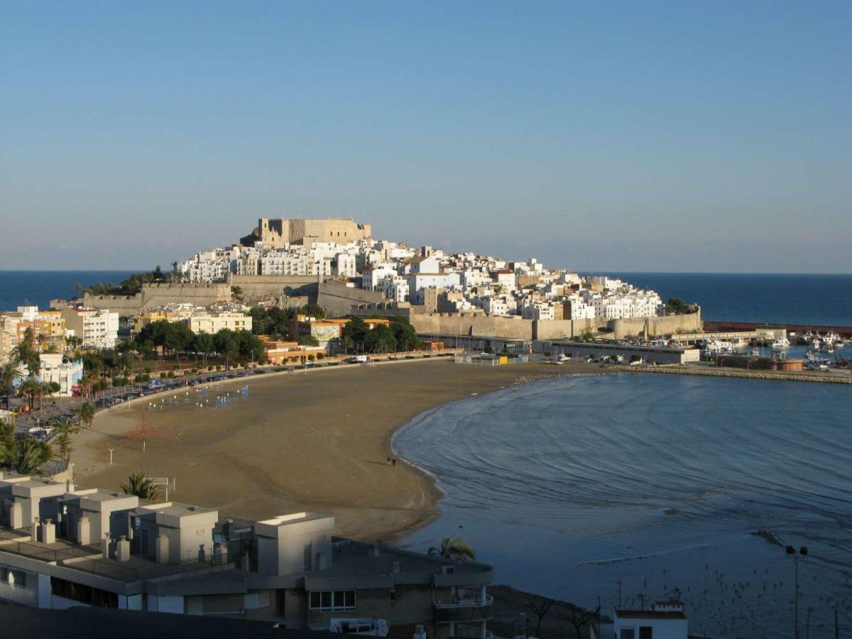 Peñíscola Primera Linea En Playa Sur. Plaza Constitucion מראה חיצוני תמונה
